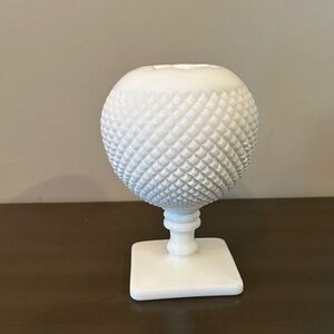 Vintage Westmoreland English Hobnail Milk Glass Ivy Ball Pedestal Vase